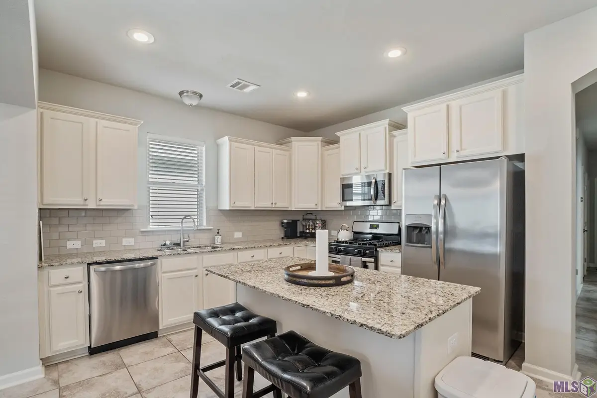 7825 Antebellum Ave, Baton Rouge, LA 70820 - #1