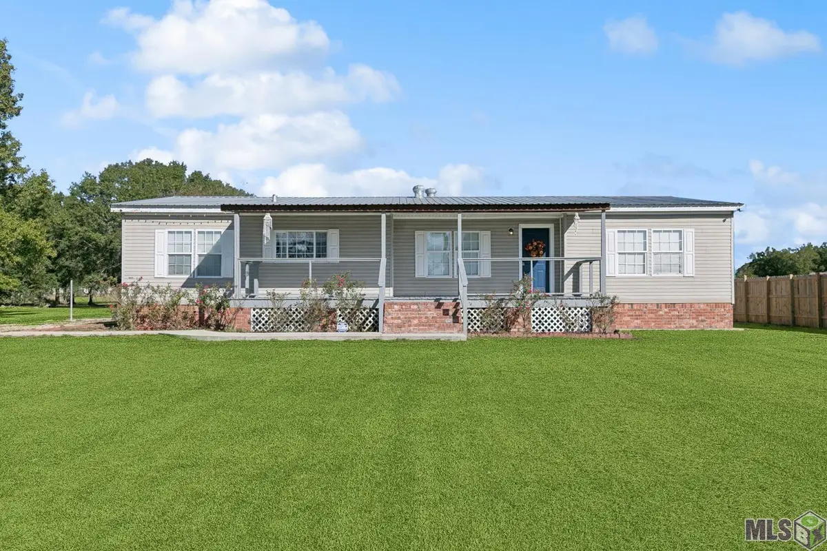 48070 Rogers A Rd, Saint Amant, LA 70774 - #1