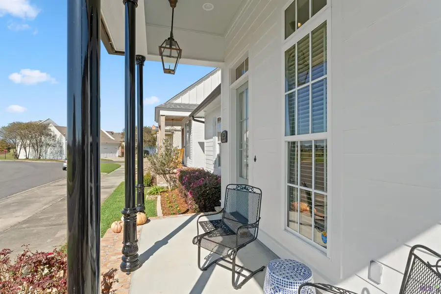 2196 Iberville Ave, Zachary, LA 70791 - #3