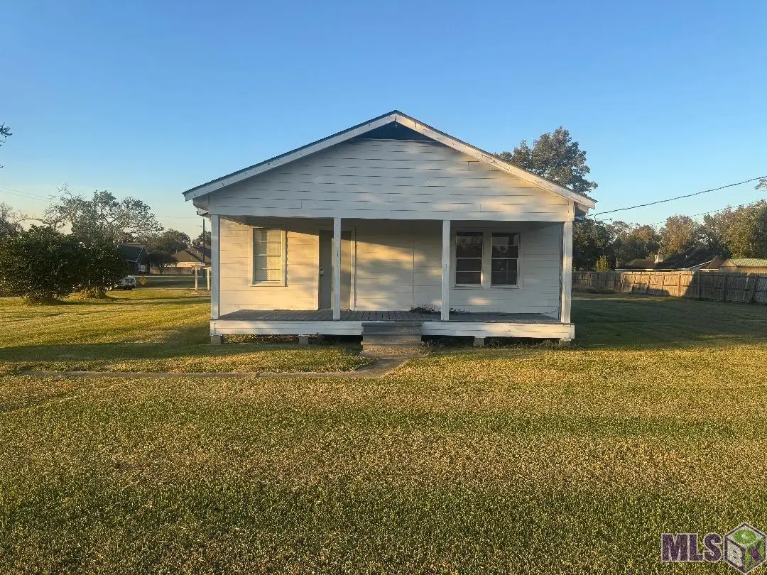 40360 Black Bayou Ext, Gonzales, LA 70737 - #1