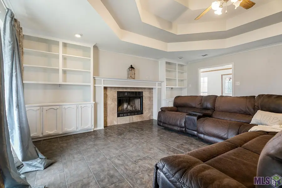 2382 Ory Dr, Brusly, LA 70719 - #2