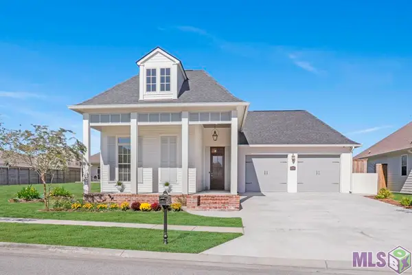 38182 Emery Ln, Prairieville, LA 70769