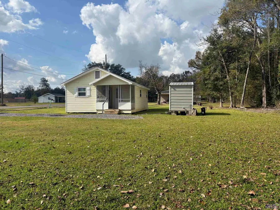 44260 Trabeaux St, Sorrento, LA 70778 - #3