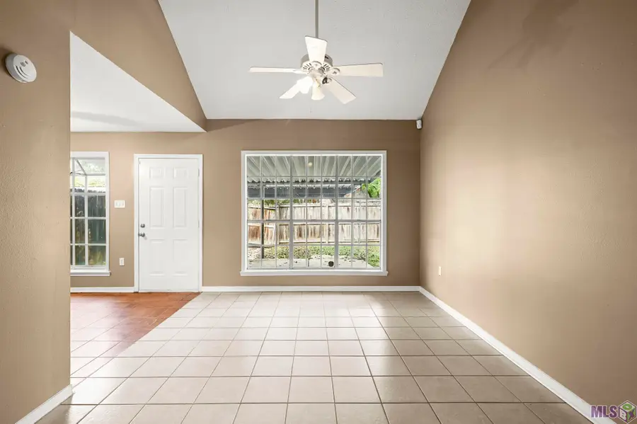 1270 Sharlo Ave, Baton Rouge, LA 70820 - #2