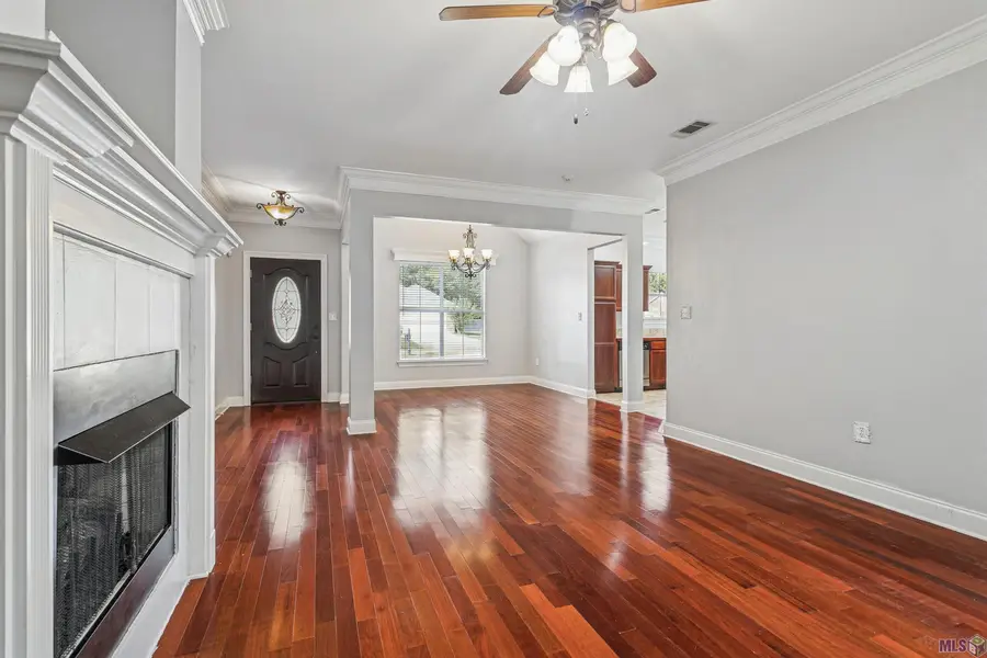 18526 S Brookfield Dr, Ponchatoula, LA 70454 - #2