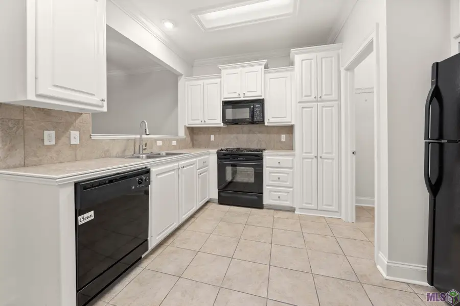 12500 Old Hammond Hwy #J2, Baton Rouge, LA 70816 - #3