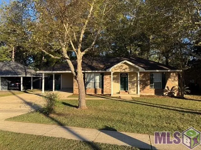 3290 Old Baker Rd, Zachary, LA 70791 - #1