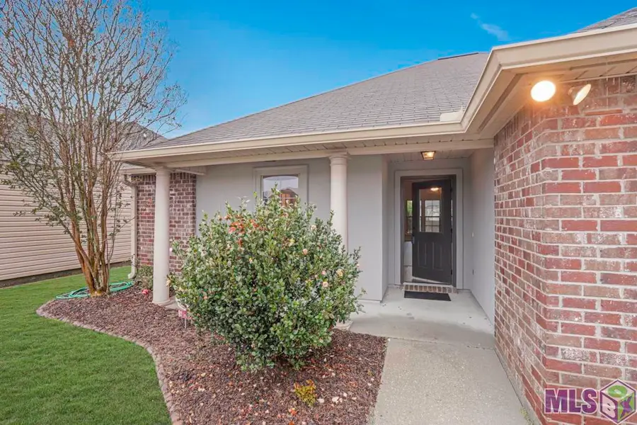 10739 Wrigley Field Ave, Denham Springs, LA 70726 - #3