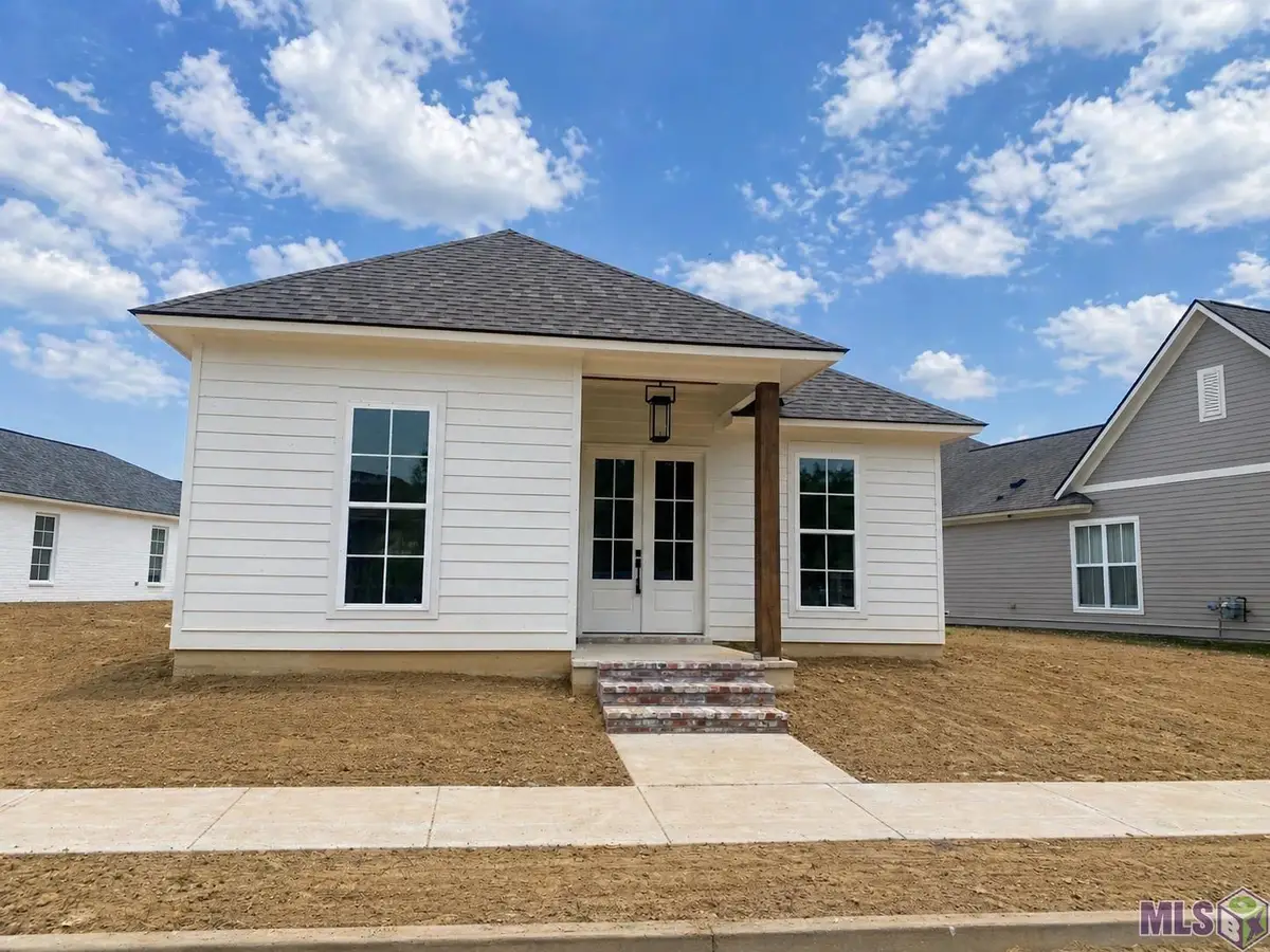 4063 Memorial Square, Zachary, LA 70791 - #1