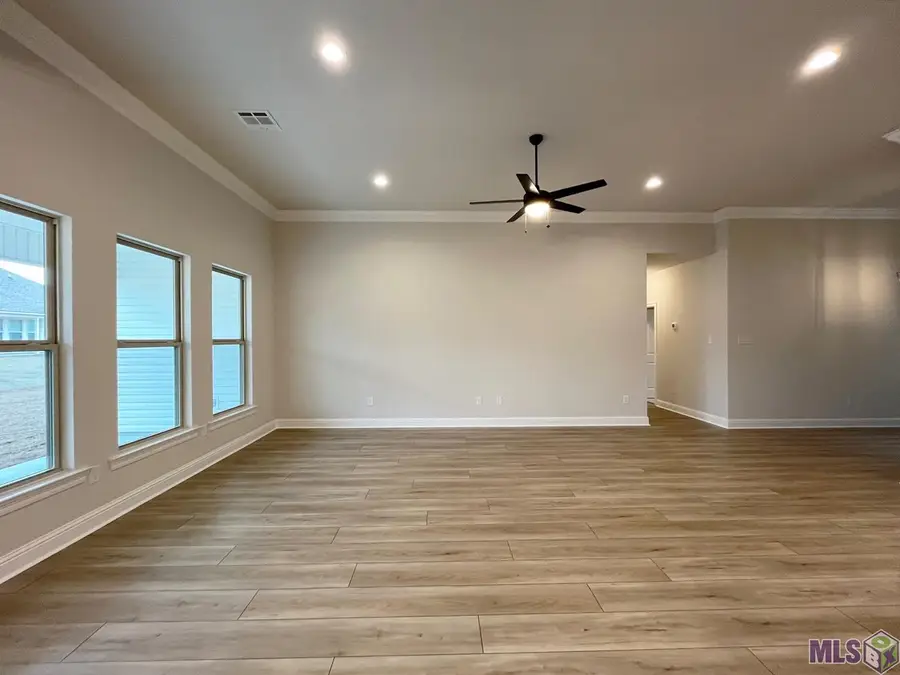 1599 Old Tucson Ave, Zachary, LA 70791 - #3