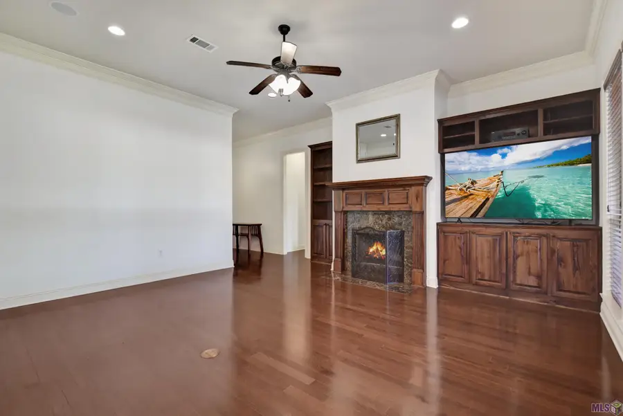 37510 Dutchtown Crossing Av, Gonzales, LA 70737 - #2