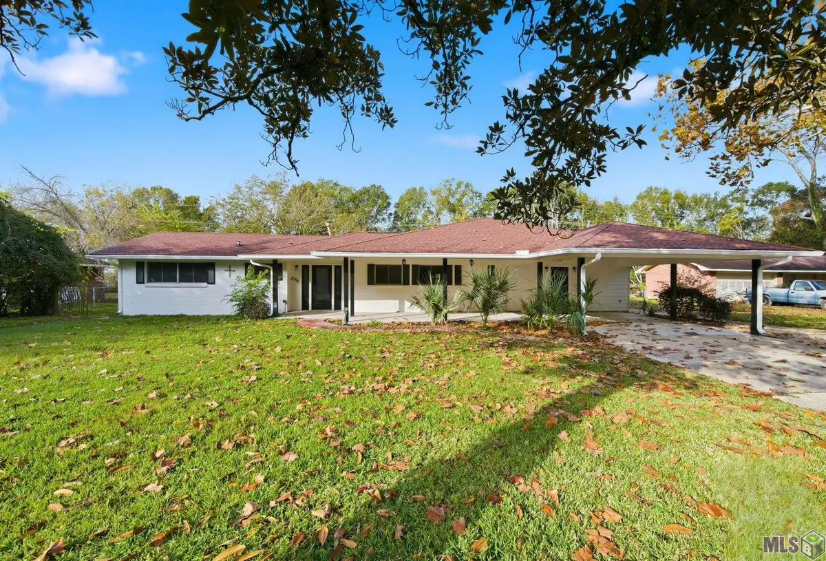1055 Alameda Dr, Baton Rouge, LA 70815 - #1
