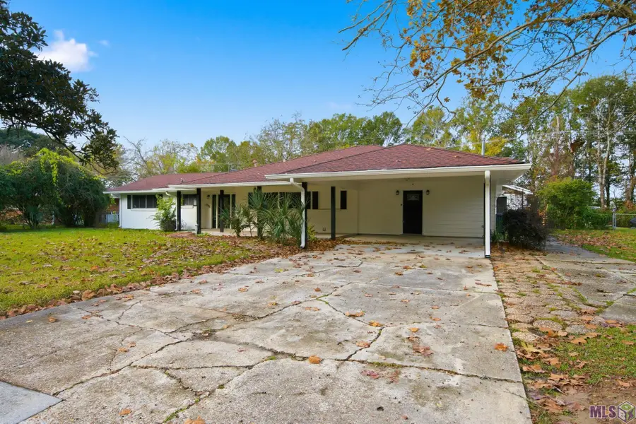 1055 Alameda Dr, Baton Rouge, LA 70815 - #2