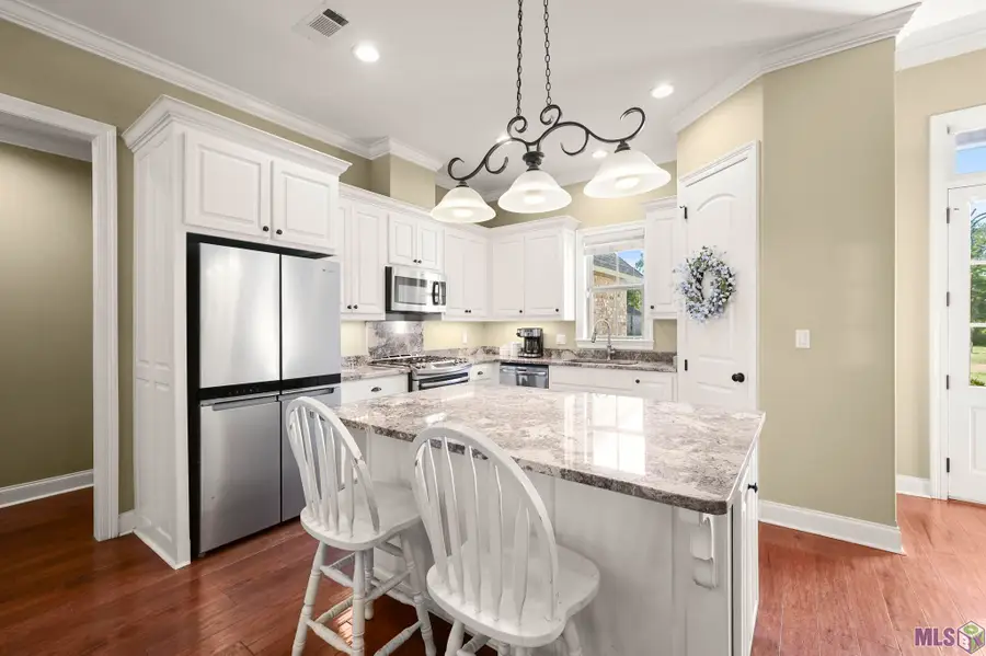 29910 Marsh Dr, Livingston, LA 70754 - #3