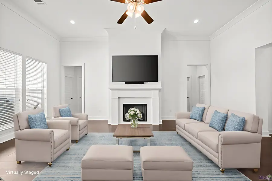 10233 Oak Colony Blvd, Baton Rouge, LA 70817 - #2