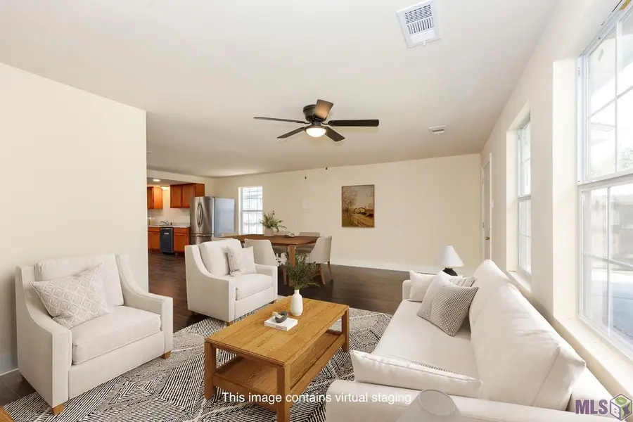 811 Avenue D, Port Allen, LA 70767 - #3