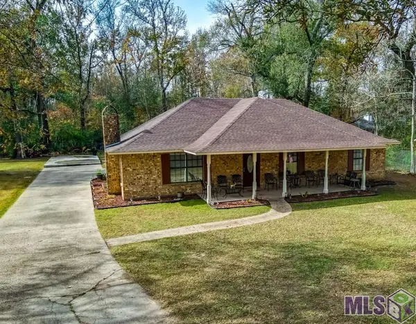 31833 Lawrence St, Denham Springs, LA 70726