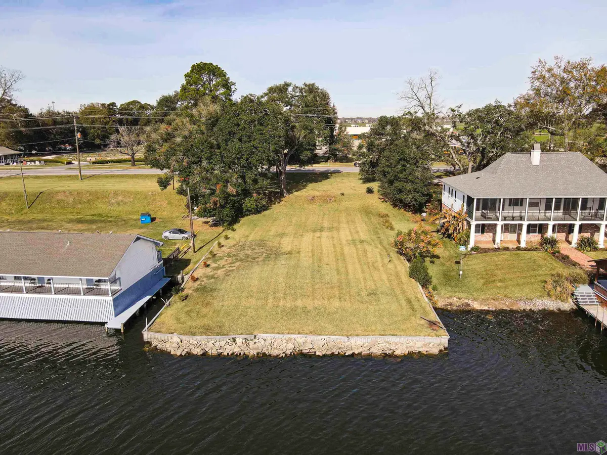 2049 False River Dr, New Roads, LA 70760 - #1