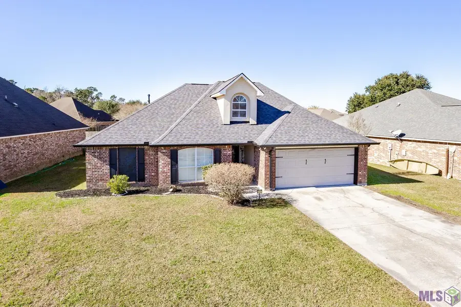 35983 Raleigh Dr, Denham Springs, LA 70706 - #3