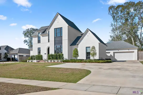 8228 Oakridge Dr, Saint George, LA 70810