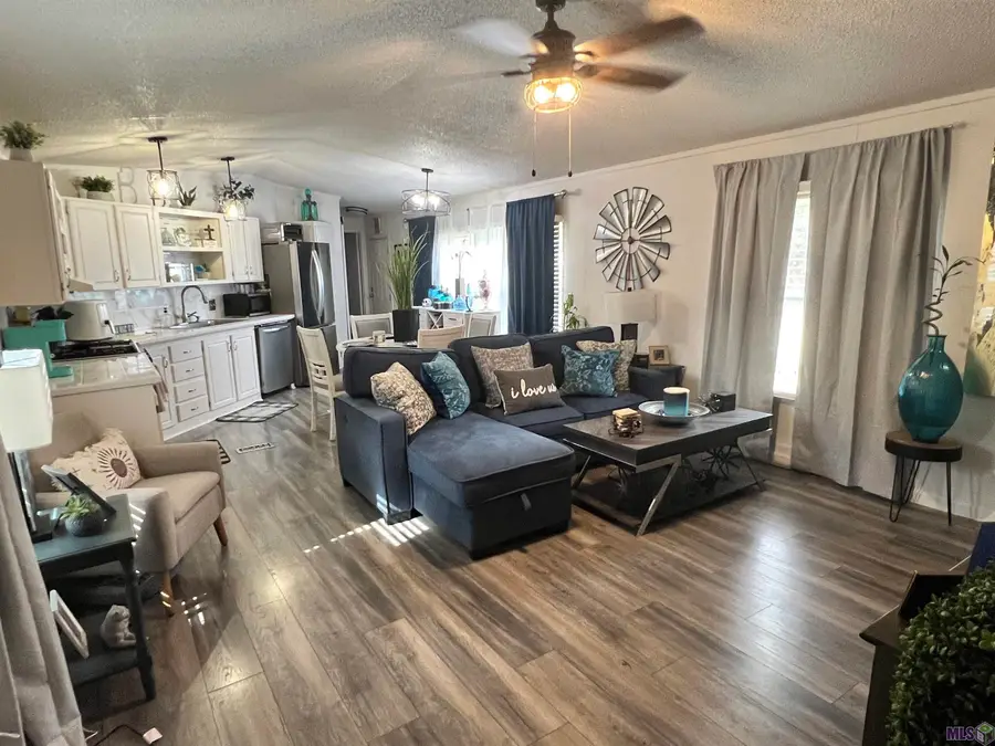 11710 Parkland Dr, Port Allen, LA 70767 - #3