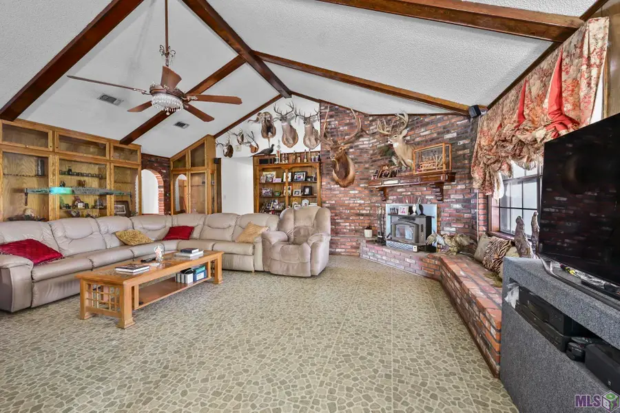 18868 Old Scenic Hwy, Zachary, LA 70791 - #2