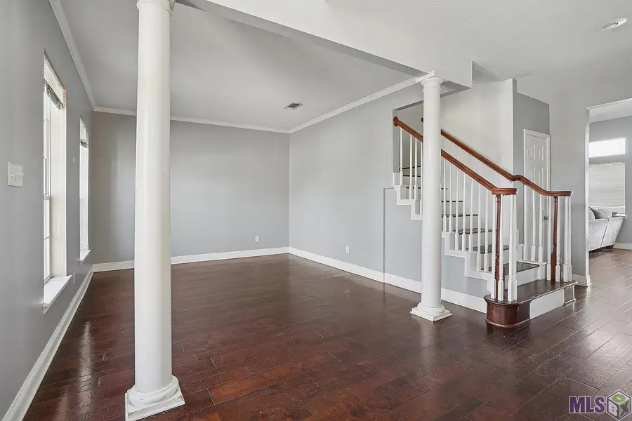 11075 S Bayou View Dr, Gonzales, LA 70737 - #2