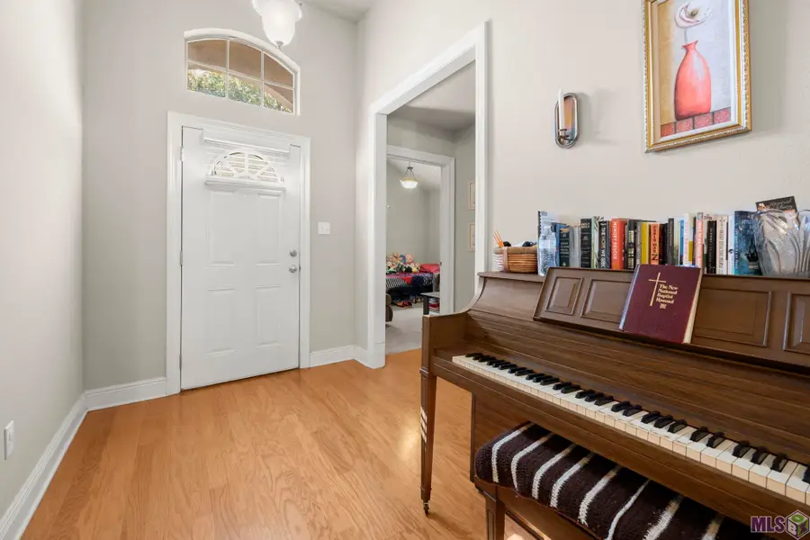 37036 Rivergate Ave, Geismar, LA 70734 - #2