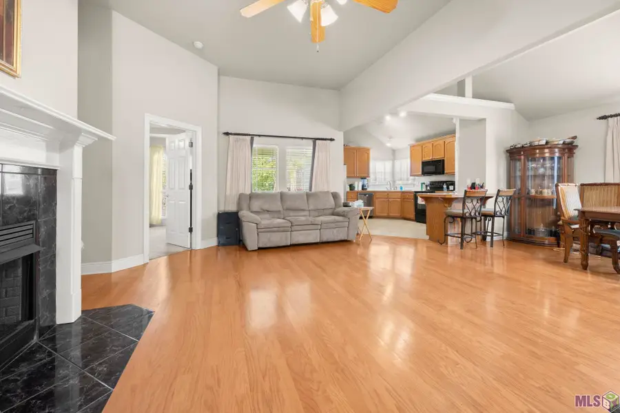 37036 Rivergate Ave, Geismar, LA 70734 - #3