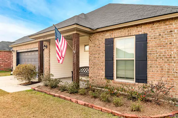 4715 E Sunset Loop, Addis, LA 70710