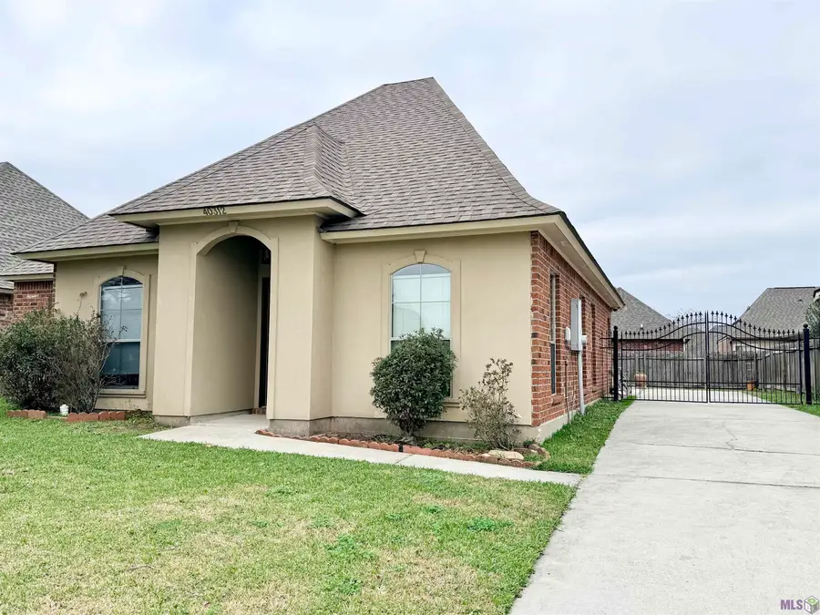 40312 Crestridge Dr, Gonzales, LA 70737 - #2