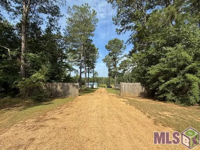 401 Montgomery Rd, Summit, MS 39666 - #2