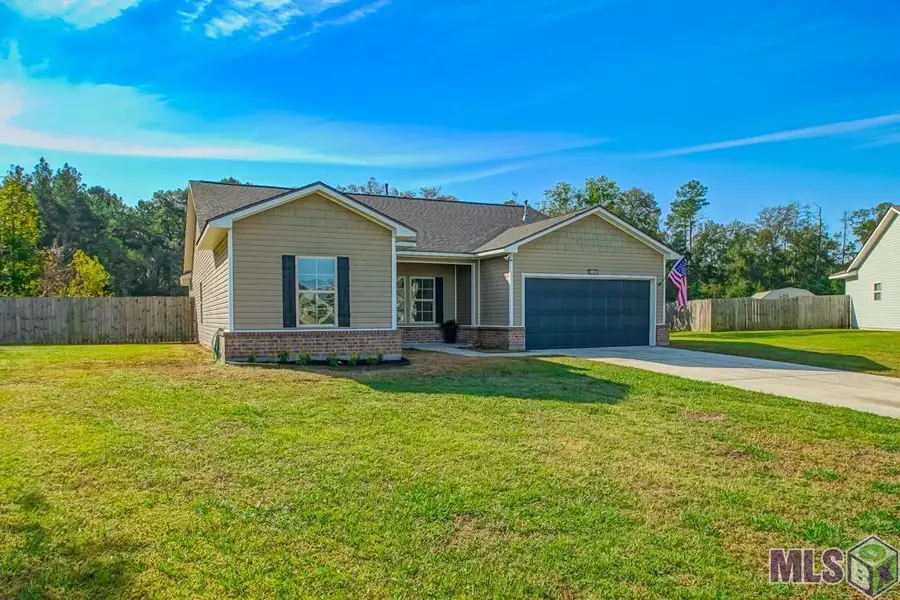 13042 Vermilion Dr, Denham Springs, LA 70726 - #2