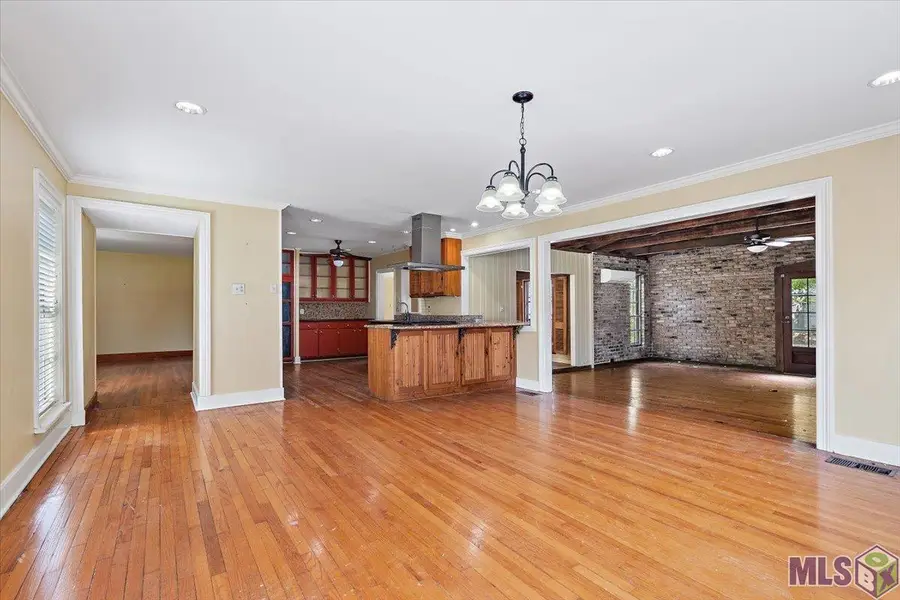 765 Longwood Dr, Baton Rouge, LA 70806 - #3