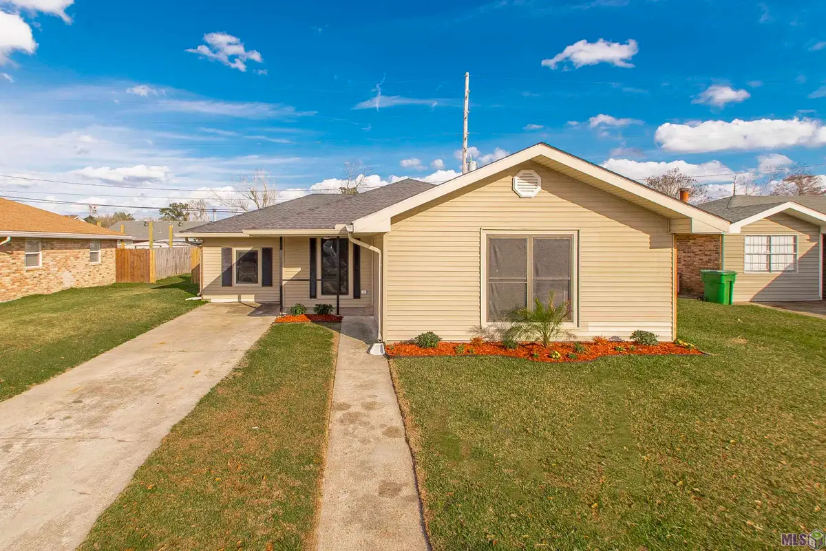 1800 Cartier Dr, Laplace, LA 70068 - #1