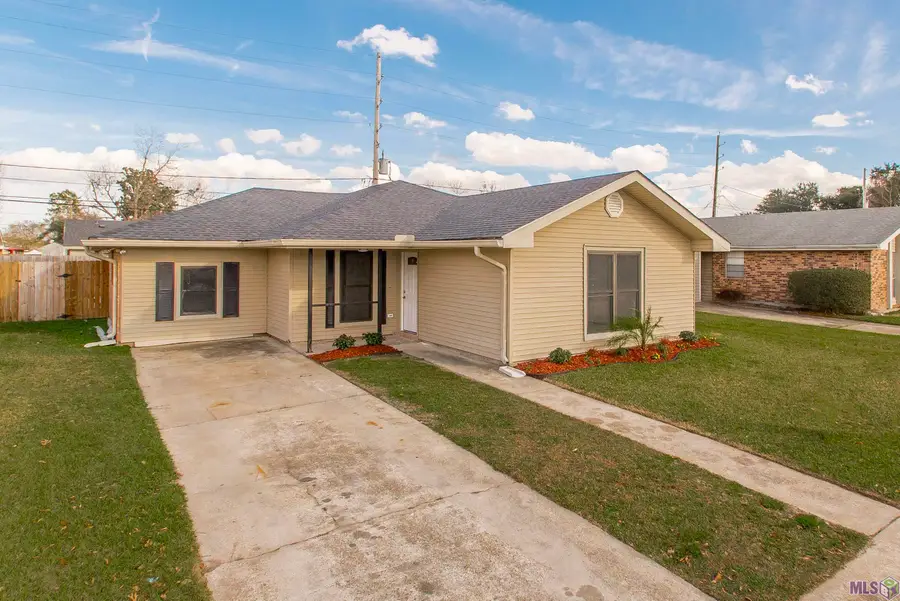 1800 Cartier Dr, Laplace, LA 70068 - #2