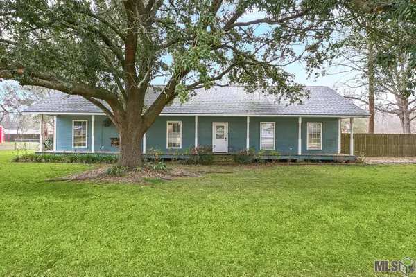 3312 Younger Dr, Addis, LA 70710