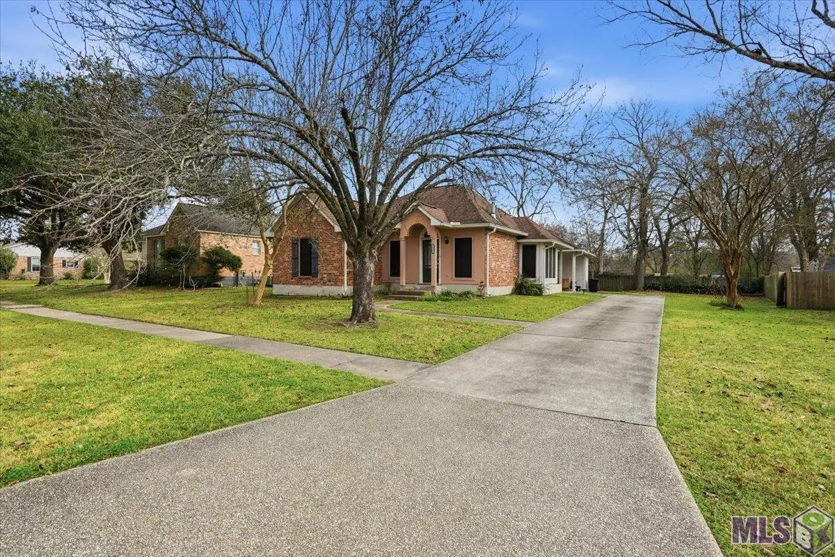 7231 Vice President Dr, Baton Rouge, LA 70817 - #1