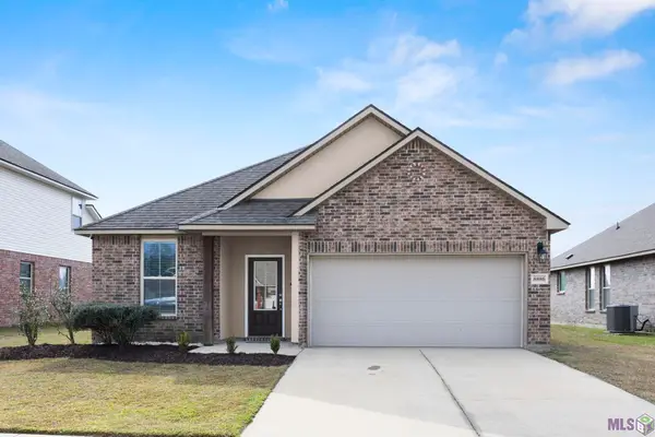 8886 Cherry Laurel Ave, Zachary, LA 70791