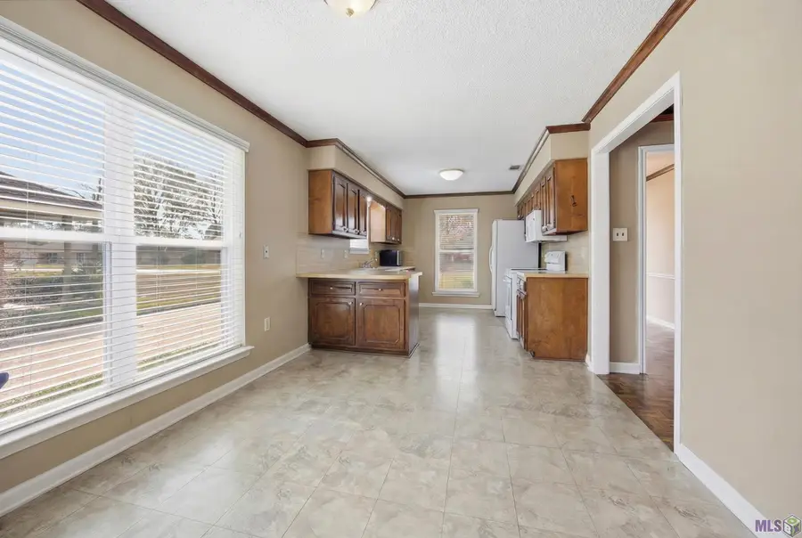 7835 Board Dr, Baton Rouge, LA 70817 - #3