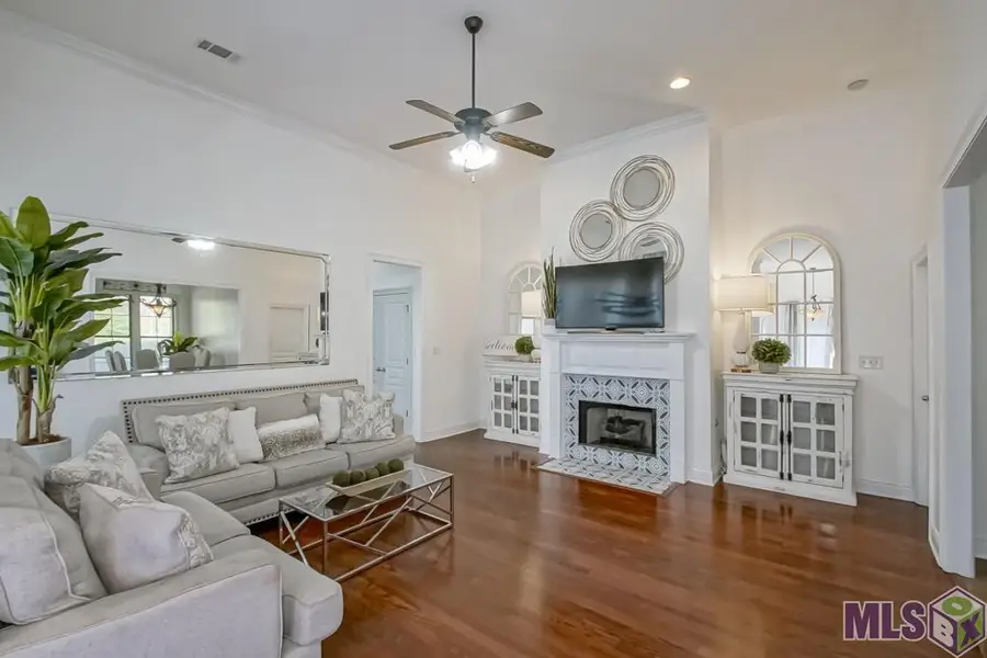 36286 W Pine Grove Ct, Prairieville, LA 70769 - #3