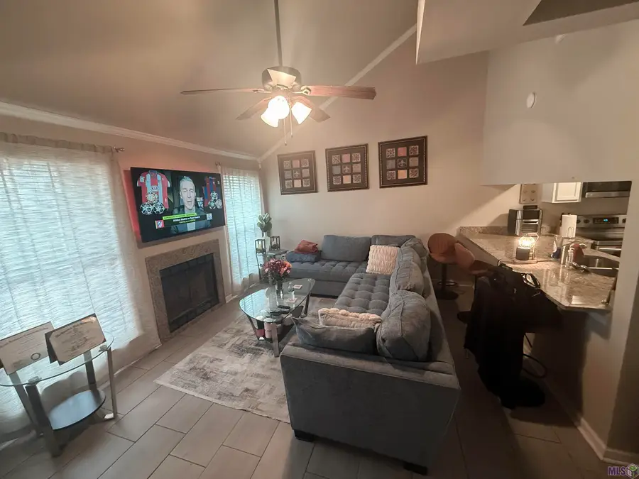 15654 E Riverdale Ave East, Baton Rouge, LA 70816 - #3