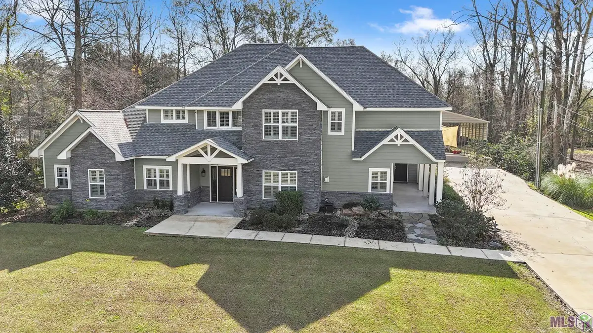 10573 Shadowlake Dr, Geismar, LA 70734 - #1