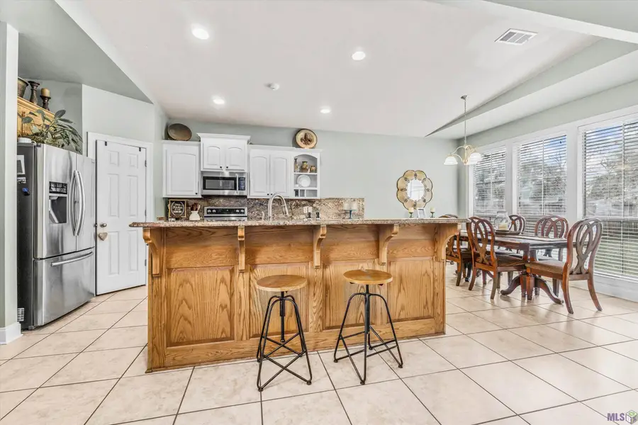 11135 Peaks Ave, Walker, LA 70785 - #2