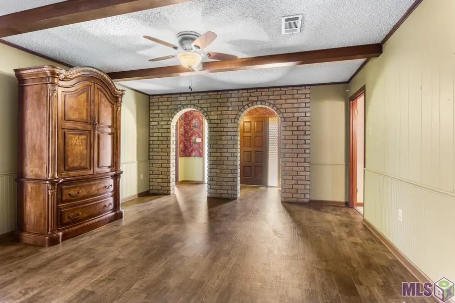 717 Tom Dr, Denham Springs, LA 70726 - #3