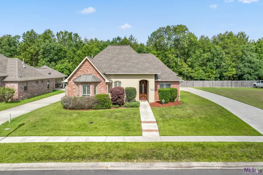 30979 Ridgeway Dr, Walker, LA 70785 - #2