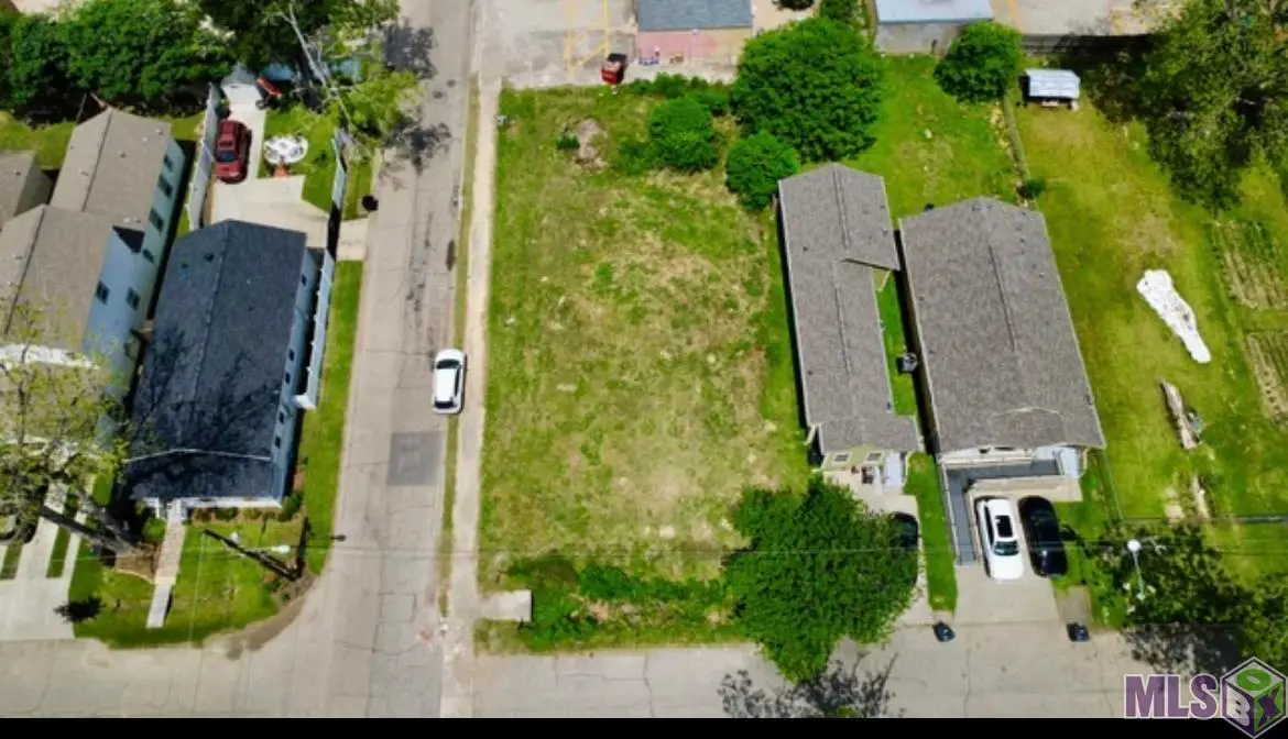 545 Lavinia St, Baton Rouge, LA 70806 - #1