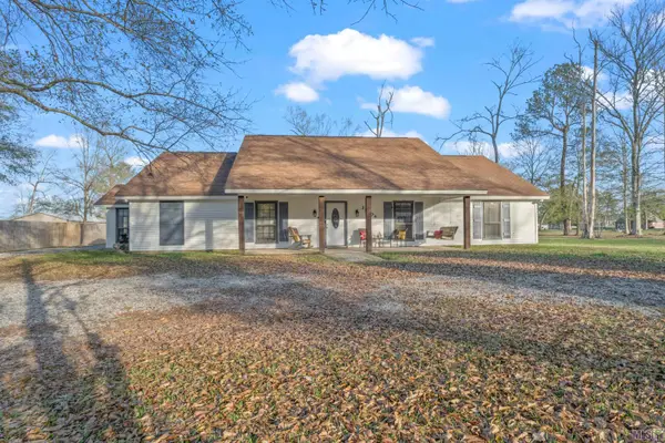 31204 Dunn Rd, Denham Springs, LA 70726