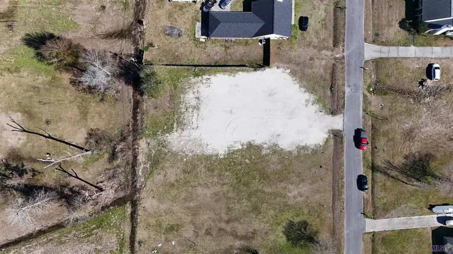40328 Sycamore Ave, Gonzales, LA 70737 - #2