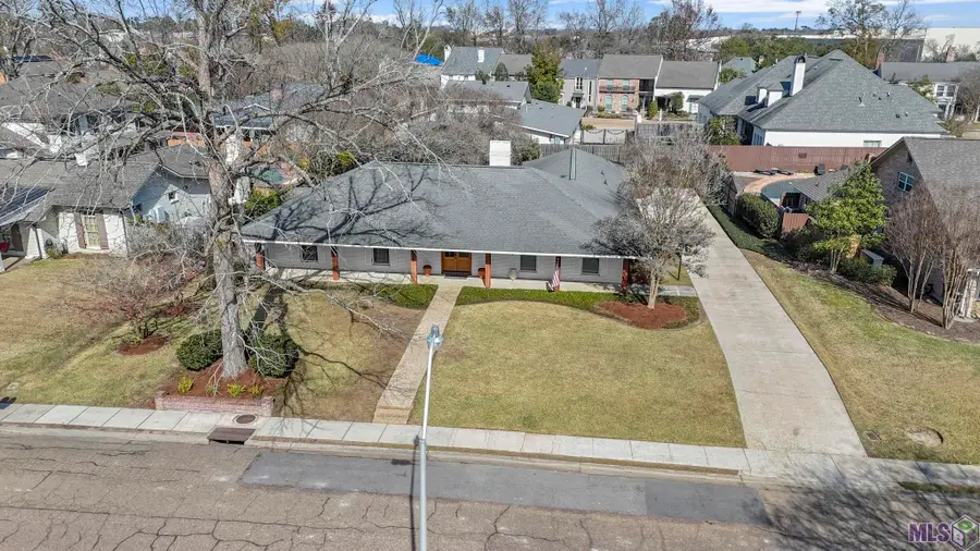 9325 Blueridge Dr, Baton Rouge, LA 70809 - #2